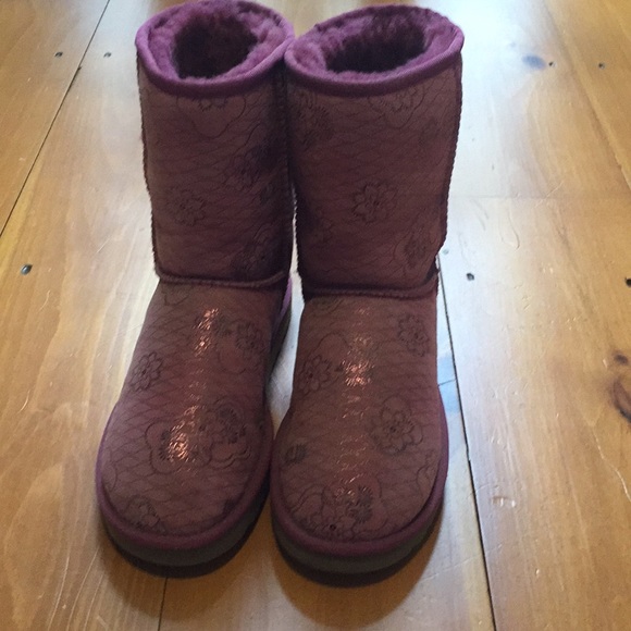 Ugg short boots - Picture 2 of 9